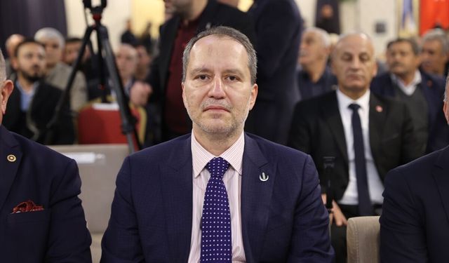 Yeniden Refah Partisi Genel Başkanı Erbakan, Mardin'de Fehim Adak'ı anma programına katıldı