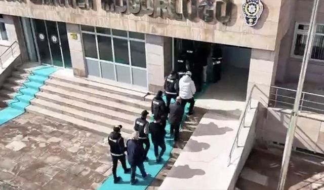 Yozgat'ta FETÖ operasyonunda 6 şüpheli yakalandı