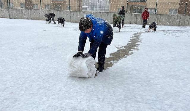 Yozgat'ta kar yağışı etkili oldu