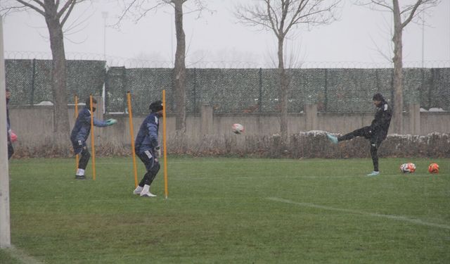 Zecorner Kayserispor, Natura Dünyası Gençlerbirliği maçı hazırlıklarını sürdürdü