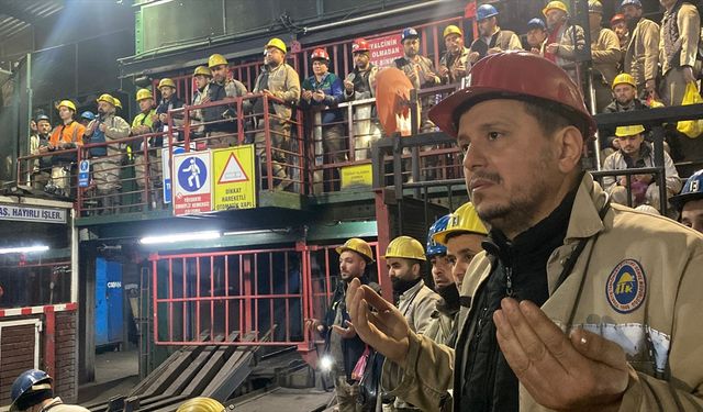 Zonguldak'ta madenciler Kahramanmaraş merkezli depremlerde hayatını kaybedenleri dualarla andı