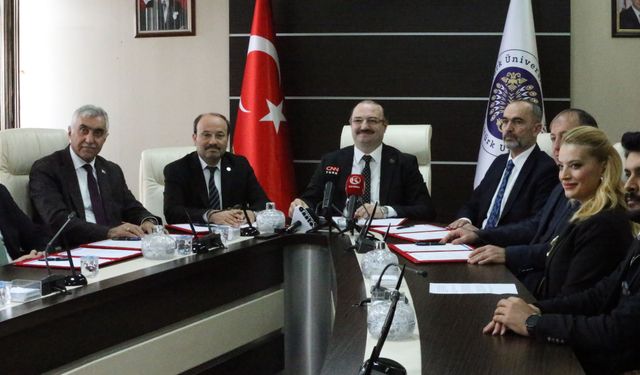 2028 Avrupa Üniversite Kış Oyunları'na aday Erzurum'da iş birliği protokolü