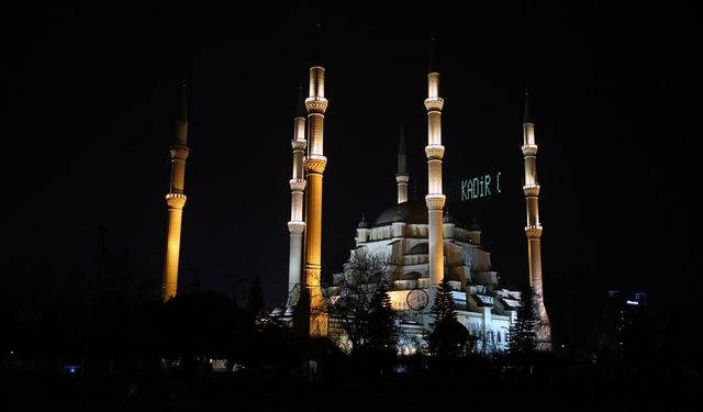 Adana, Mersin, Hatay ve Osmaniye'de Kadir Gecesi idrak edildi