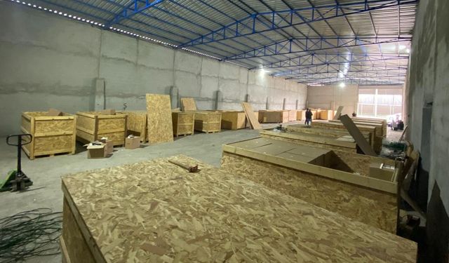 Adana'da kaçak 12 milyon 500 bin makaron ele geçirildi