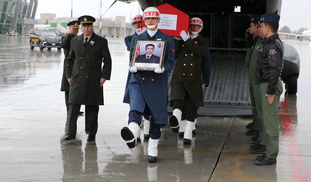 Ağrı'da askeri araç kazasında şehit olan Uzman Çavuş Akarsel'in cenazesi Konya'da defnedildi