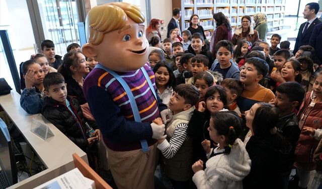 AK Kütüphane'de öğrencilere yönelik Kütüphane Haftası etkinliği düzenlendi