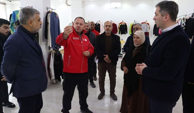 AK Parti Genel Başkan Yardımcısı Sırakaya Suriye'de ziyaretlerde bulundu