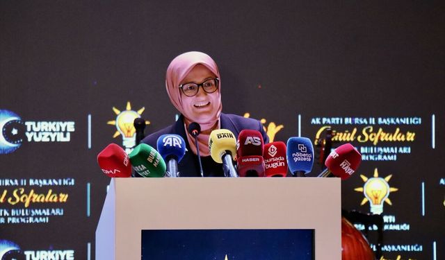 AK Parti Genel Başkan Yardımcısı Uygur, Bursa'da iftar programına katıldı: