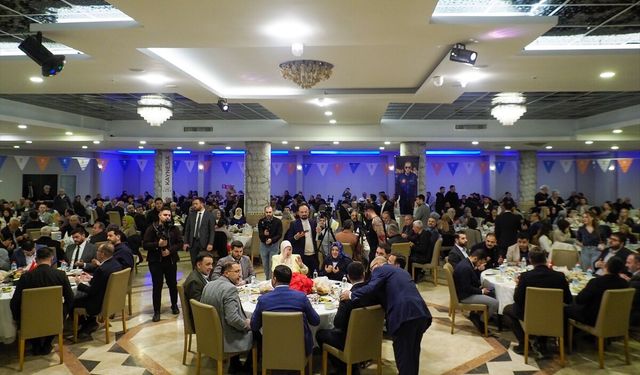 AK Parti Genel Sekreteri İnan, Manisa'daki 'vefa iftarı' programında konuştu: