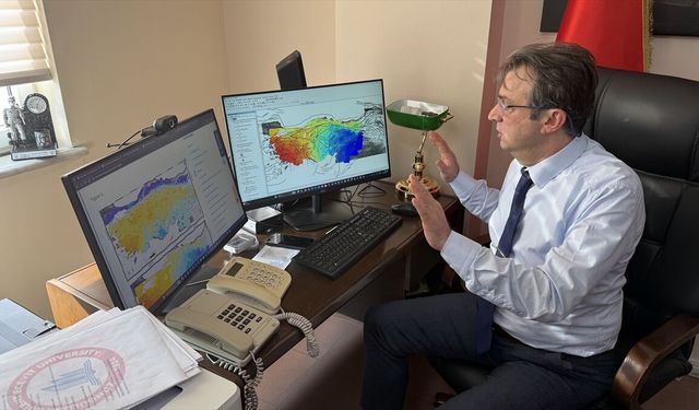 Akademisyenler, Anadolu'nun doğusu ile batısı arasında farklı yönlerde yer hareketi olduğunu belirledi