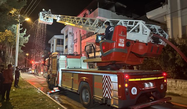 Antalya'da evde çıkan yangın hasara neden oldu