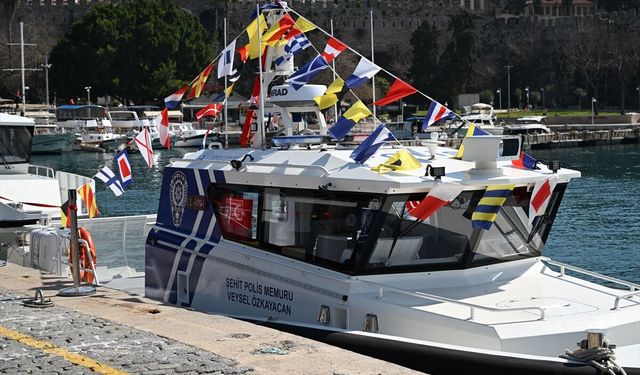Antalya'da Şehit Polis Memuru Veysel Özkayacan Karakol Botu göreve başladı