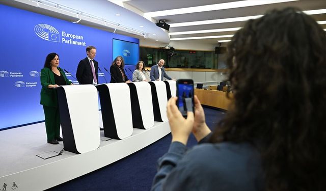 AP üyeleri, Filistin'deki gelişmelere ilişkin parlamentoda oturum düzenlenmesini talep etti