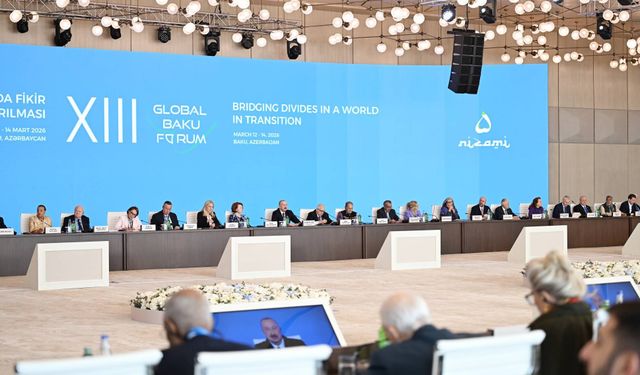 Azerbaycan Cumhurbaşkanı Aliyev, '13. Küresel Bakü Forumu'nda konuştu: