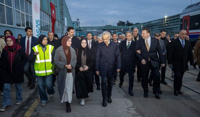 Bakan Uraloğlu, Sakarya'da TÜRASAŞ iftar programında konuştu: