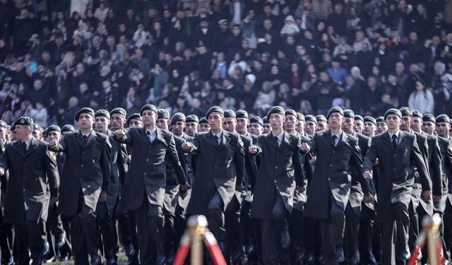 Balıkesir'de MSÜ Kara Astsubay Meslek Yüksekokulu Mezuniyet Töreni yapıldı
