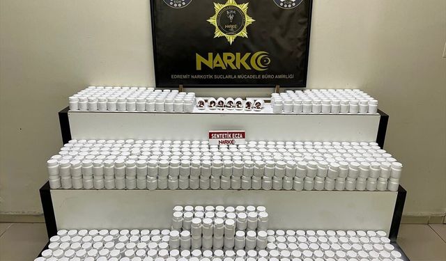 Balıkesir'de uyuşturucu operasyonunda 42 bin 600 sentetik hap ele geçirildi