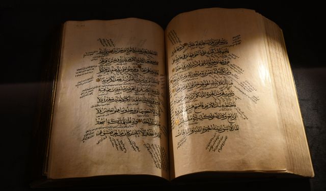 Batman'da 'Kelam ve Kalem Yazma Mushaf' Sergisi açıldı