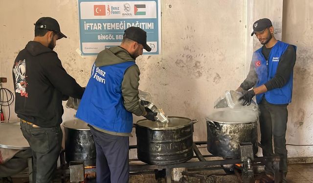 Bingöl Belediyesi Gazze'de her gün 1000 kişiye iftar veriyor