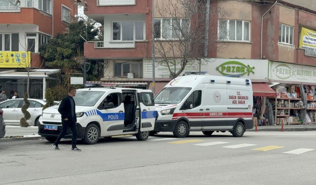 Burdur'da çıkan kavgada 2 kişi bıçakla yaralandı