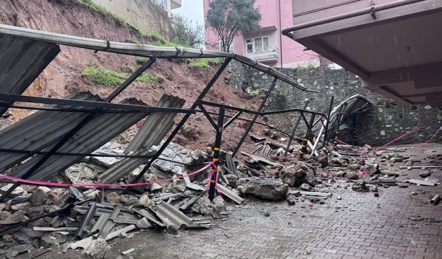 Bursa'da etkili olan sağanak hayatı olumsuz etkiledi