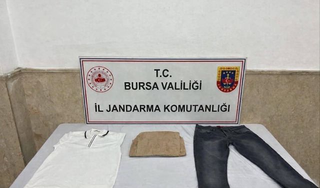Bursa'da pantolon ve tişörte emdirilmiş uyuşturucuyu cezaevine sokmaya çalışan zanlı yakalandı