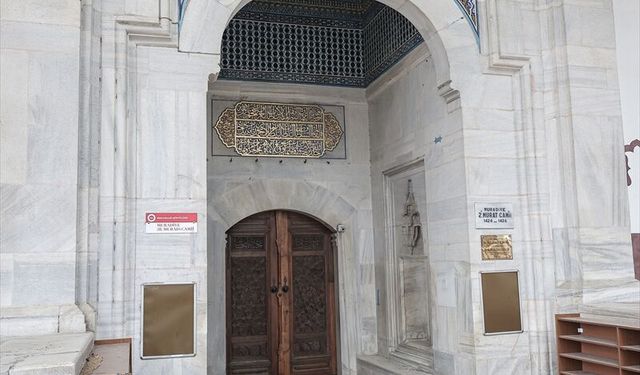 Bursa'daki 2. Murad Camisi'nde 600 yıllık havuz kalıntısı ortaya çıkarıldı