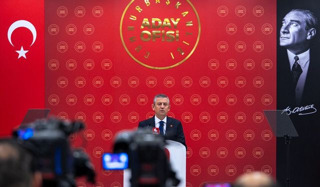 CHP Genel Başkanı Özel, basın toplantısı düzenledi: