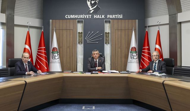 CHP Genel Başkanı Özel, Sosyalist Enternasyonal Prezidyum Toplantısı'nda konuştu: