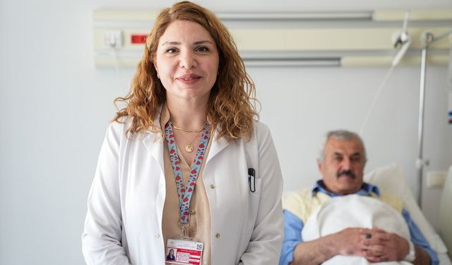 Dört yıl süren hıçkırığından tedaviyle 1 haftada kurtuldu