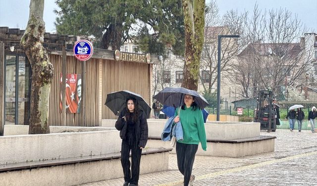 Edirne ve Kırklareli'nde sağanak etkili oldu