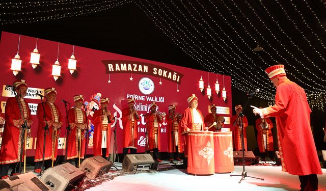 Edirne'de 'Ramazan Vakti Mehter Ahengi' konseri verildi