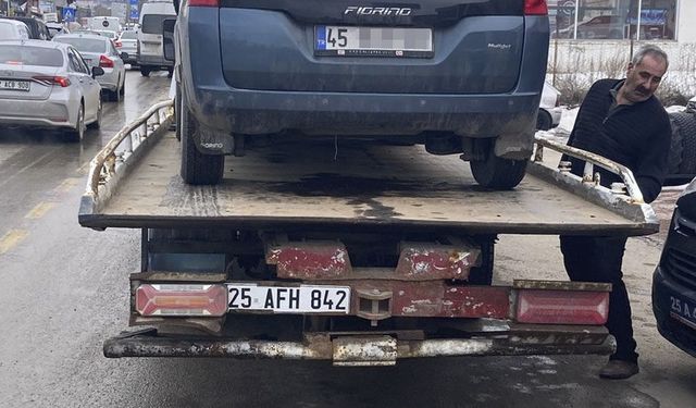 Erzurum'da polisin 'dur ihtarına' uymayan sürücüye 200 bin lira ceza