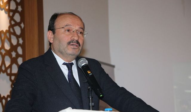 Erzurum'da 'Terapideki Önyargılar Ulusal ETÜ Psikoloji Öğrenci Zirvesi' başladı