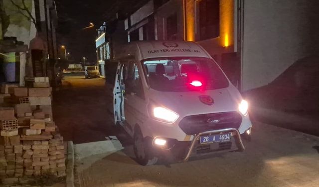 Eskişehir'de bisiklet demiri vücuduna saplanan çocuk hayatını kaybetti