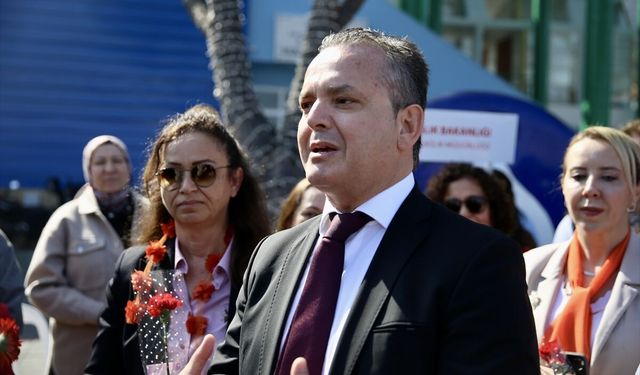 Fethiye'de '8 Mart Dünya Kadınlar Günü' farkındalık yürüyüşü yapıldı