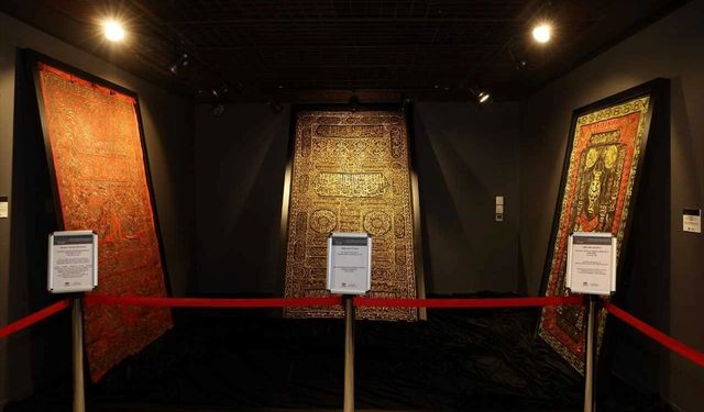 Gaziantep'te 'Mukaddes Emanetler 2 Sergisi' ziyarete açıldı