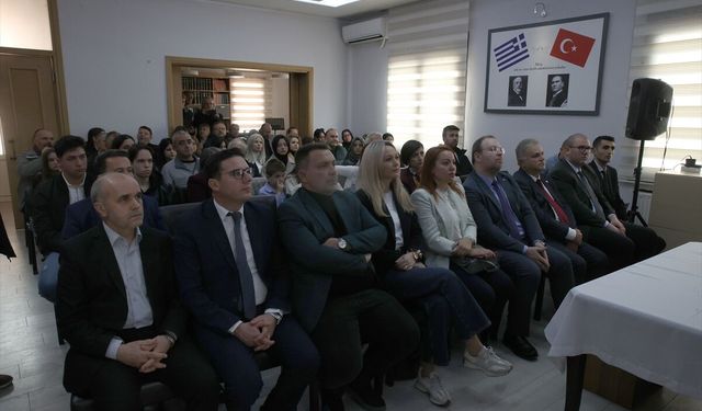 Gümülcine'de 'Çanakkale Savaşları ve Zaferleri' temalı öykü yarışmasının ödül töreni gerçekleştirildi