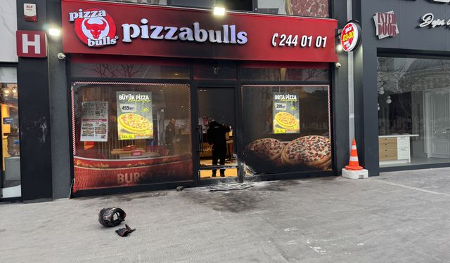 GÜNCELLEME - Bursa'da daha önce birlikte çalıştığı kişinin 2 iş yerini kundaklayan şüpheli yakalandı