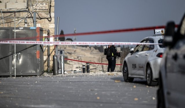 GÜNCELLEME - İran'ın misillemesi sırasında bir füze parçası, Doğu Kudüs'ün Eski Şehir bölgesine düştü