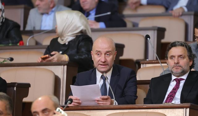 İBB Meclisi'nde metro hatlarındaki sorunlara ilişkin soru önergesi verildi