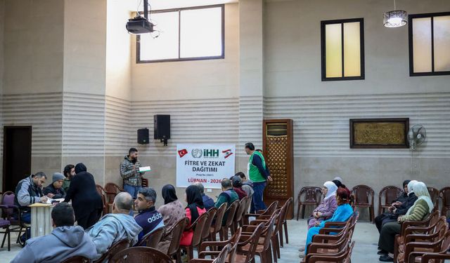 İHH Lübnan'da ihtiyaç sahibi ve yerinden edilen ailelere yardım dağıttı