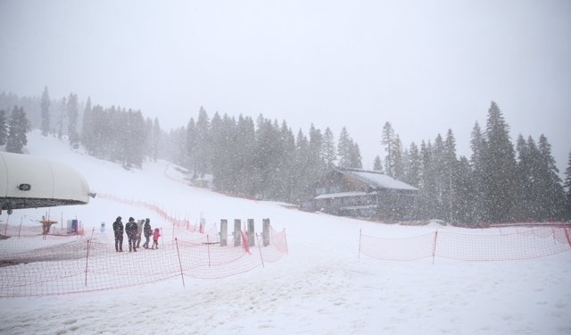 Ilgaz Dağı'nda kar yağışı etkili oluyor