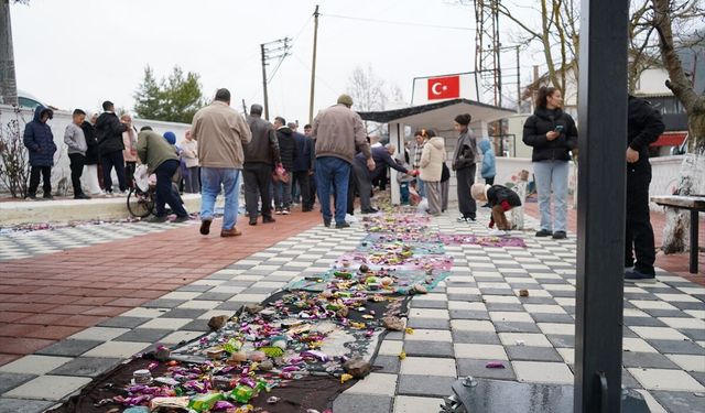 Isparta'da 'bayram sırası' geleneği yaşatılıyor