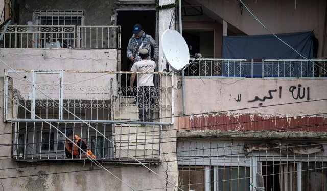 Israeli occupiers seize 13 Palestinian apartments in occupied East Jerusalem