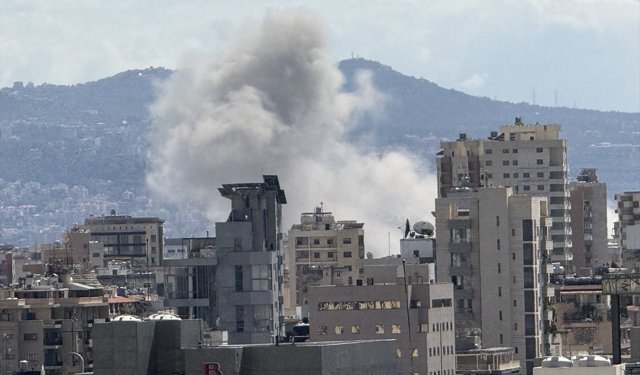 İsrail ordusu Beyrut'un güneyindeki Dahiye bölgesine hava saldırısı düzenledi