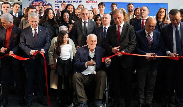 İstanbul Güreş İhtisas Kulübü Sadettin Tantan Yerleşkesinin açılışı yapıldı