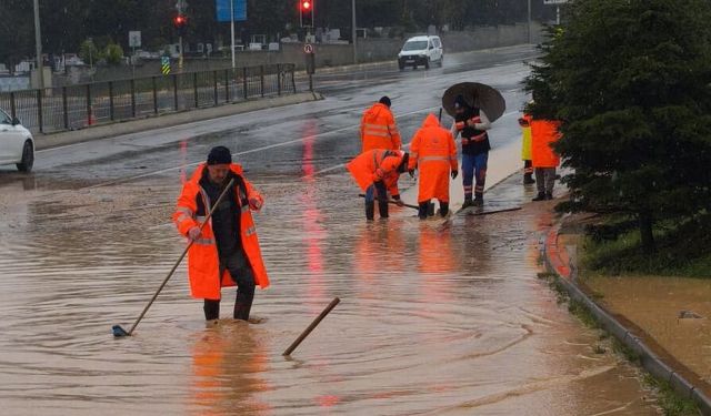 İstanbul'da sağanak etkisini sürdürüyor