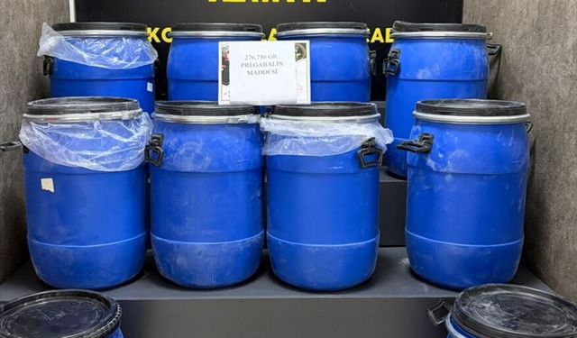 İzmir'de aracında uyuşturucu ele geçirilen şüpheli tutuklandı