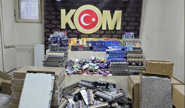 İzmir'de kaçak tütün operasyonunda 1 kişi tutuklandı